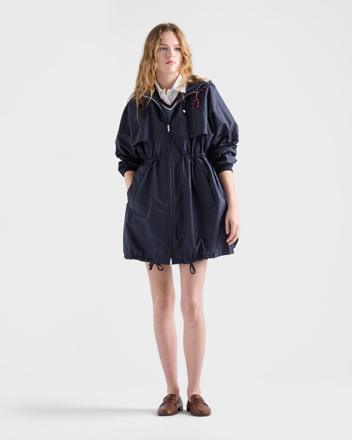 Imperméable à capuche en Re-Nylon léger - Bleu