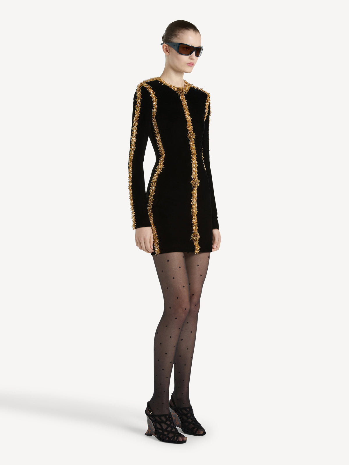 Robe à galon brodé en velours - Noir