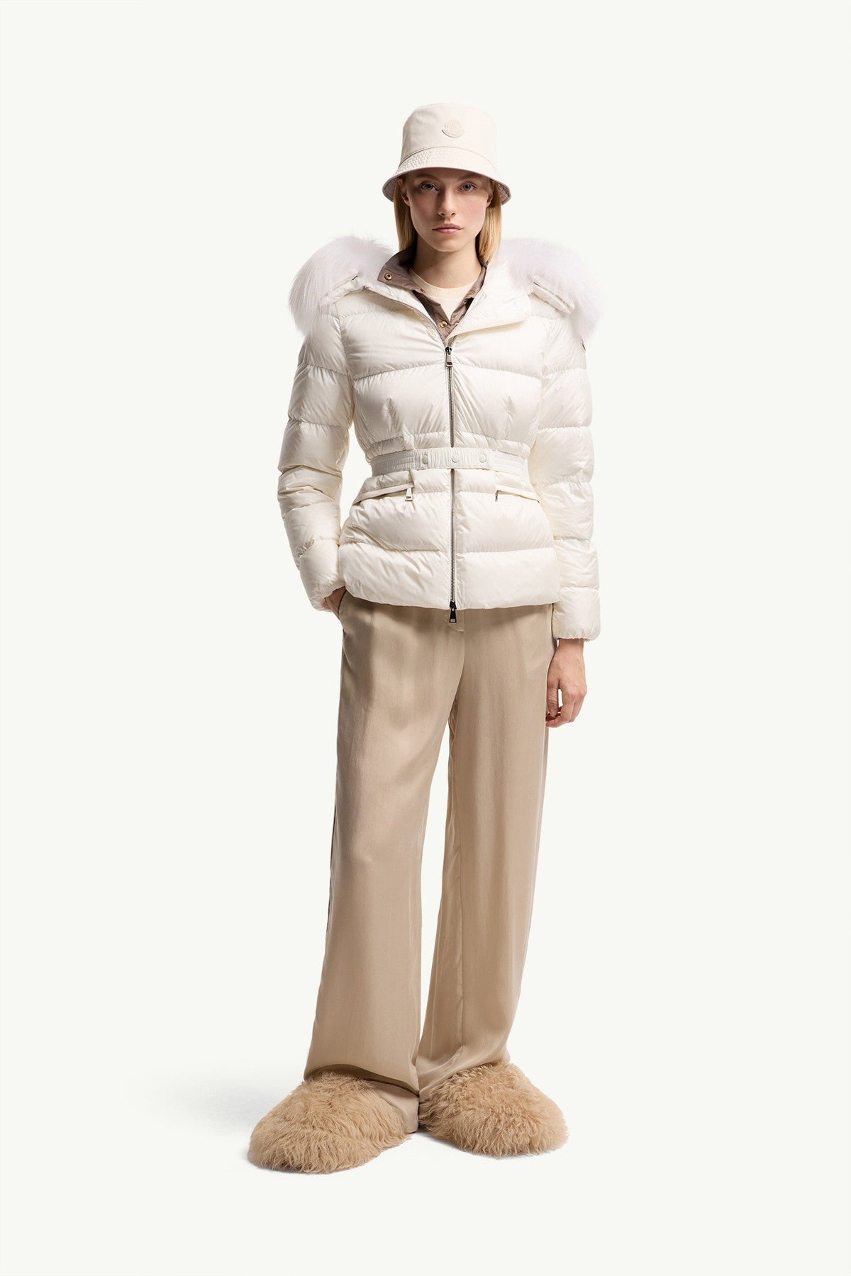 Doudoune courte à capuche bordée de shearling Boed - Blanc