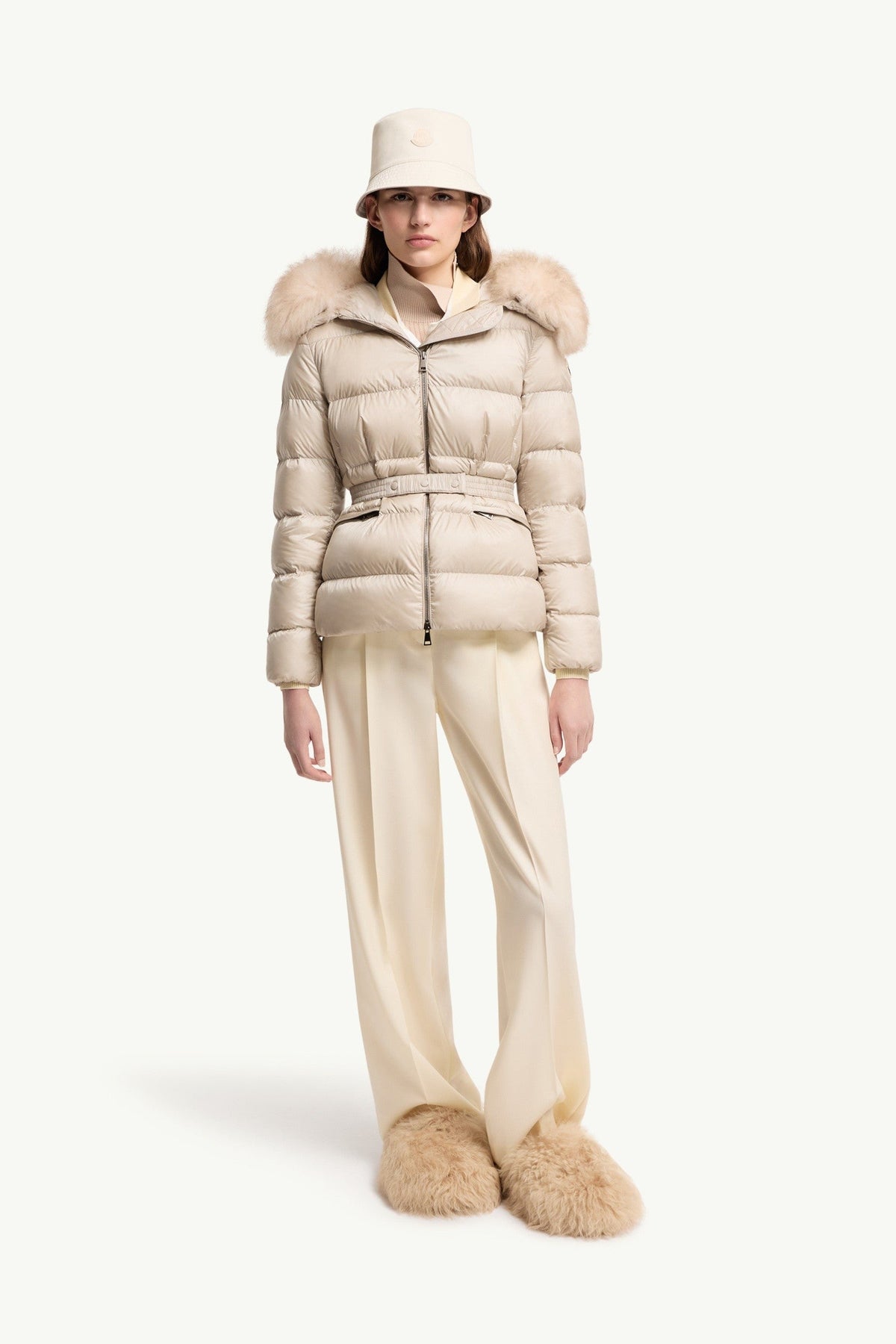 Doudoune courte à capuche bordée de shearling Boed - Beige Clair