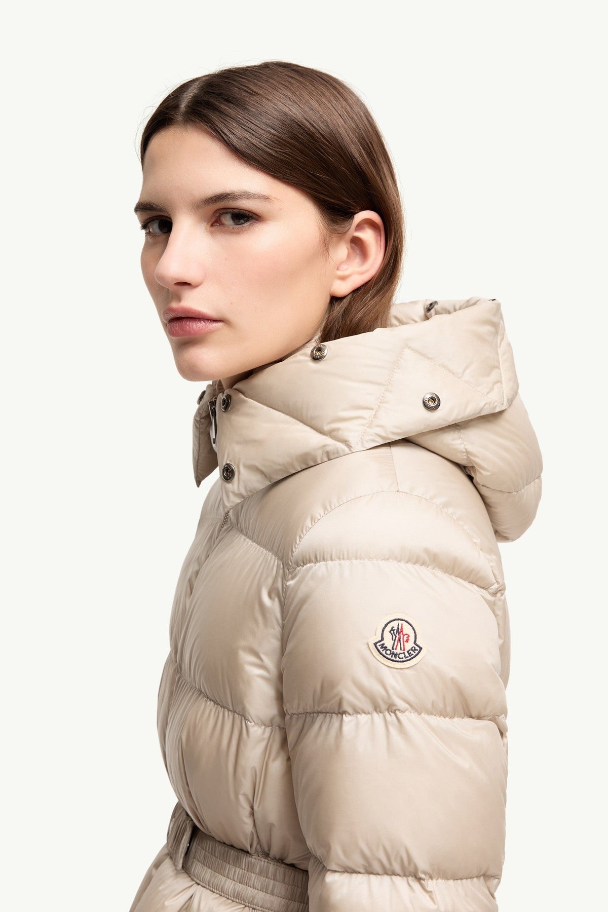 Doudoune courte à capuche bordée de shearling Boed - Beige Clair