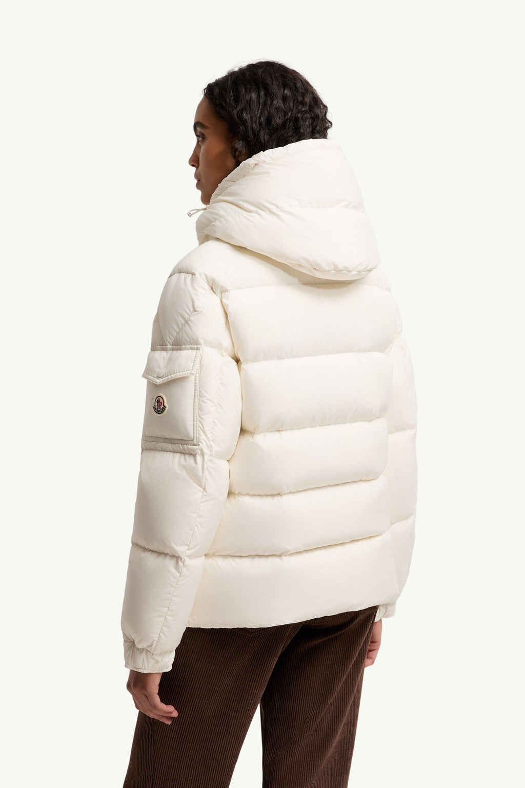 Doudoune courte à capuche Moncler Maya 70 - Blanc