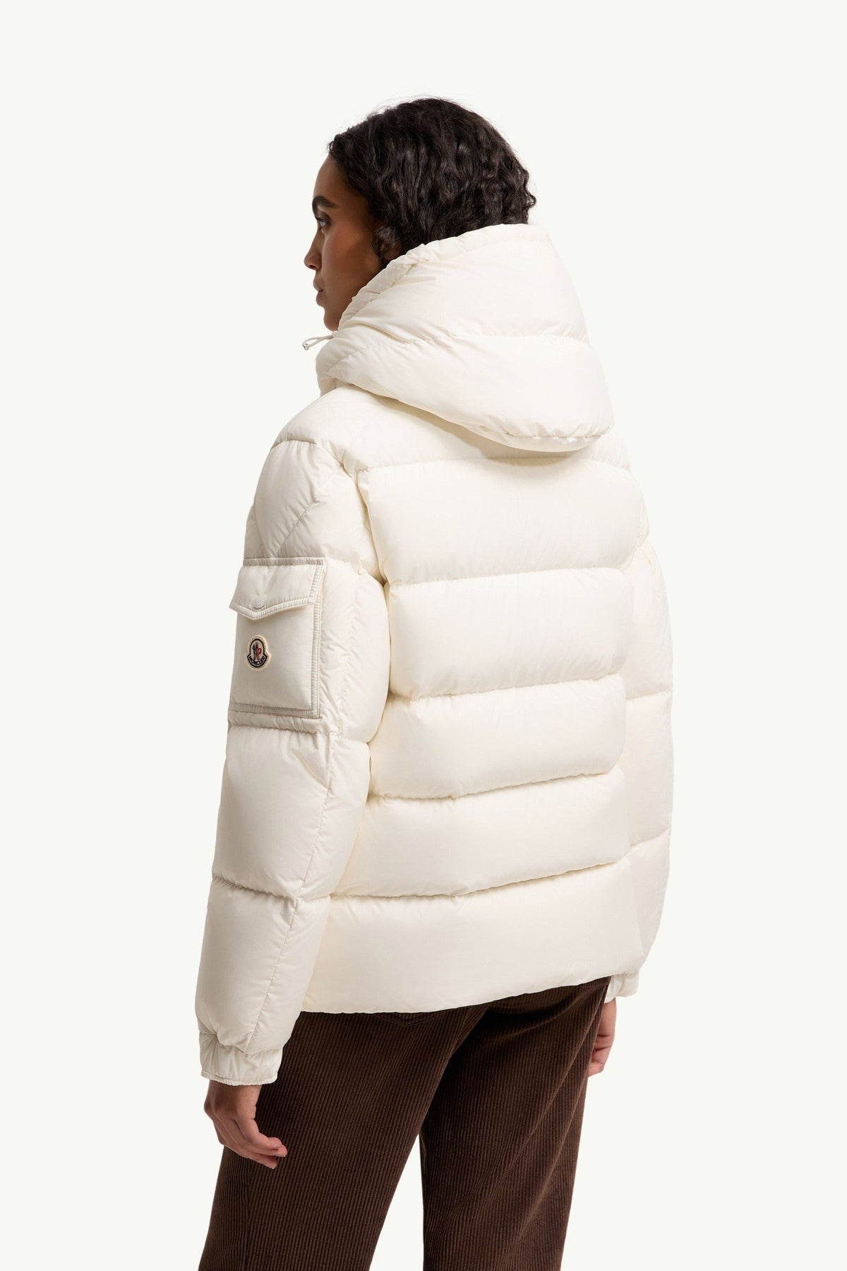 Doudoune courte à capuche Moncler Maya 70 - Blanc