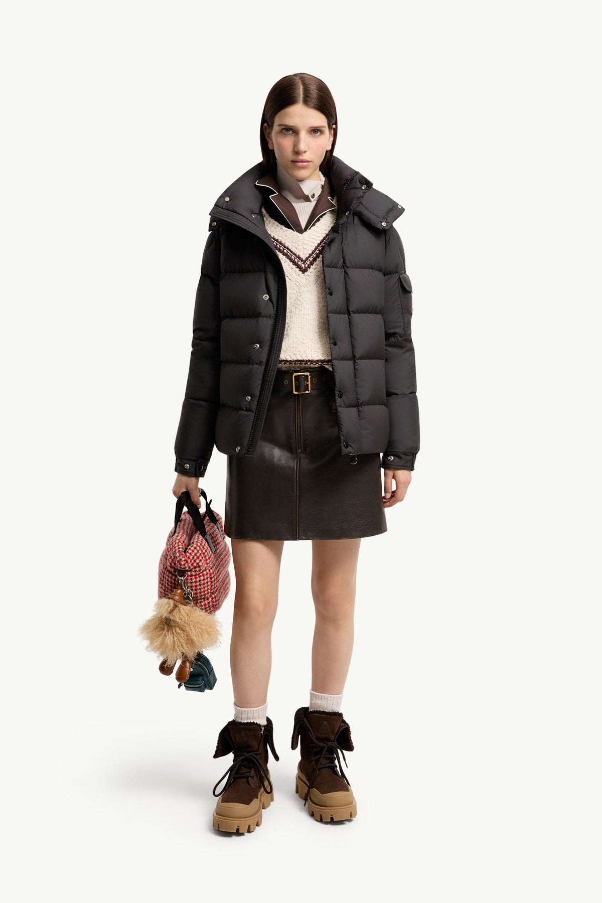 Doudoune courte à capuche Moncler Maya 70 - Noir
