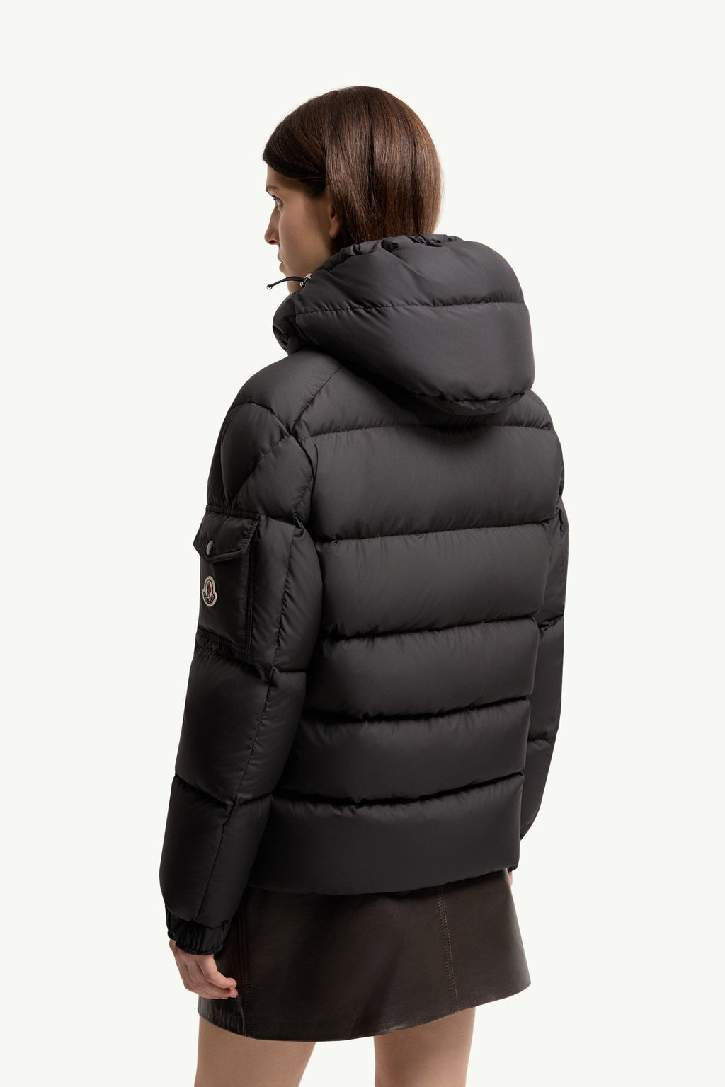 Doudoune courte à capuche Moncler Maya 70 - Noir