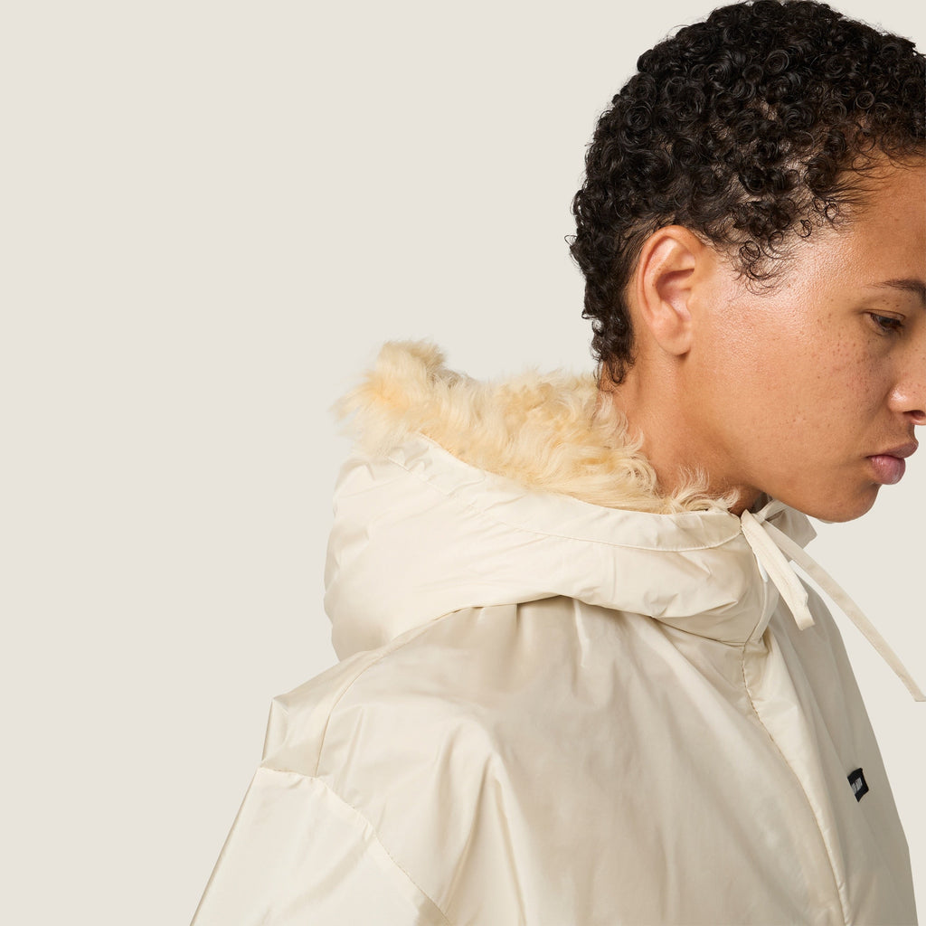 Coupe-vent en tissu technique et shearling - Ivoire