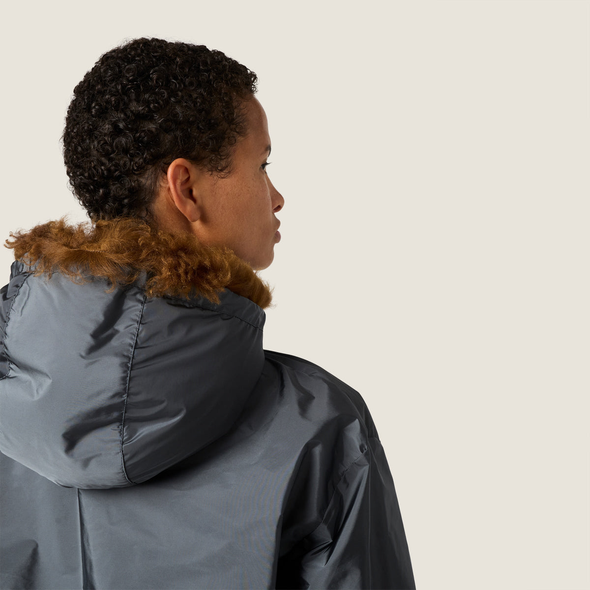 Coupe-vent en tissu technique et shearling - Hématite