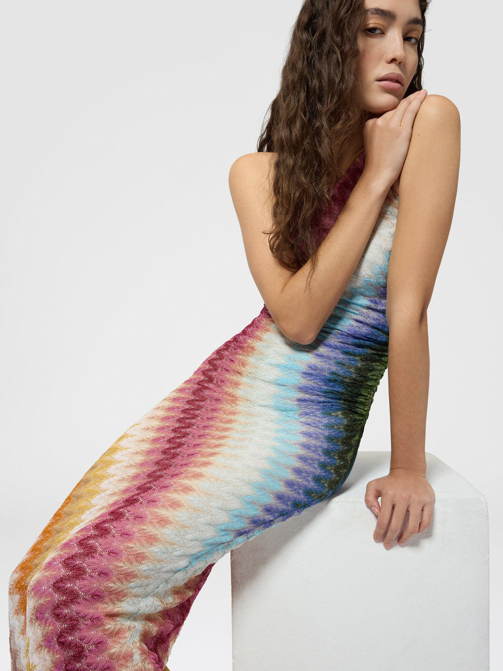 Robe longue asymétrique en viscose motif dentelle - Multicolore