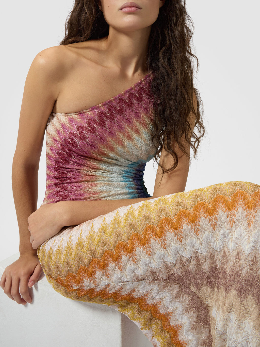 Robe longue asymétrique en viscose motif dentelle - Multicolore