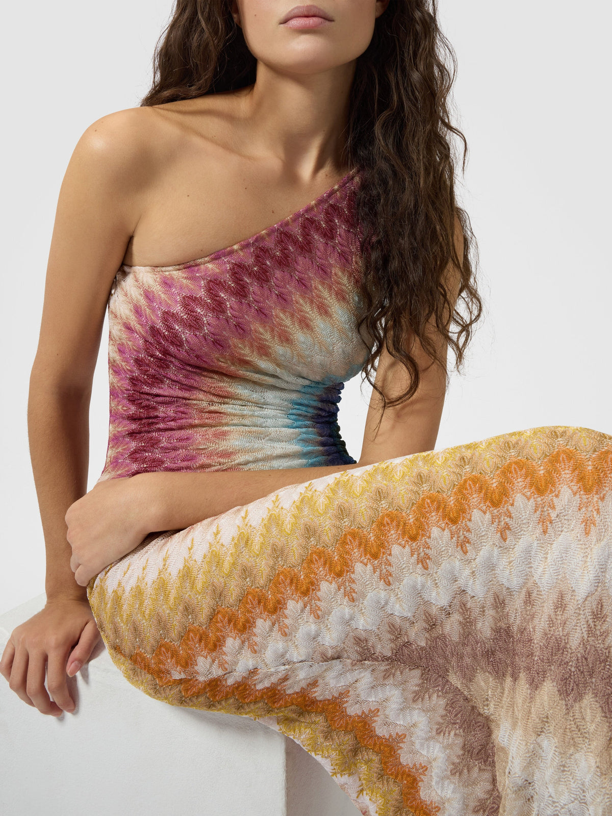 Robe longue asymétrique en viscose motif dentelle - Multicolore