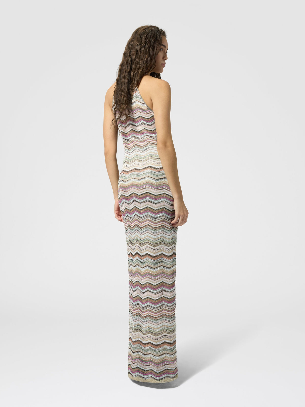 Robe longue avec encolure américaine et paillettes - Multicolore